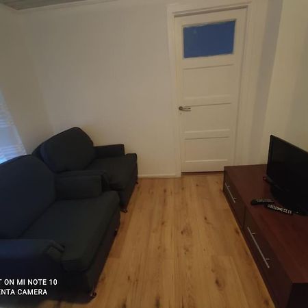 Studio/Huis In Maastricht Te Huur Bagian luar foto